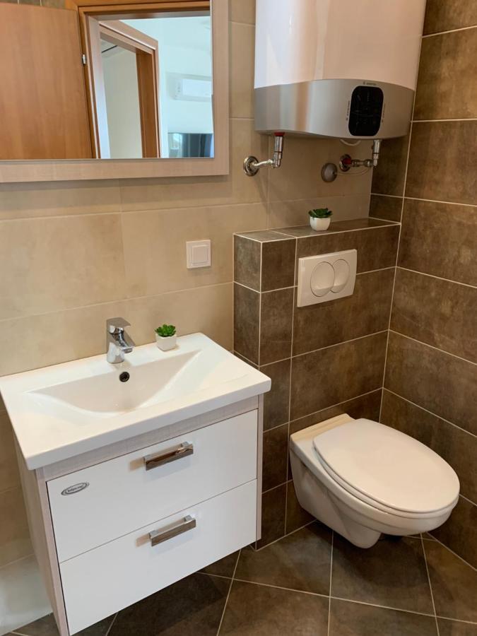 Ive Lole Ribara 38 Apartamento Bečići Exterior foto