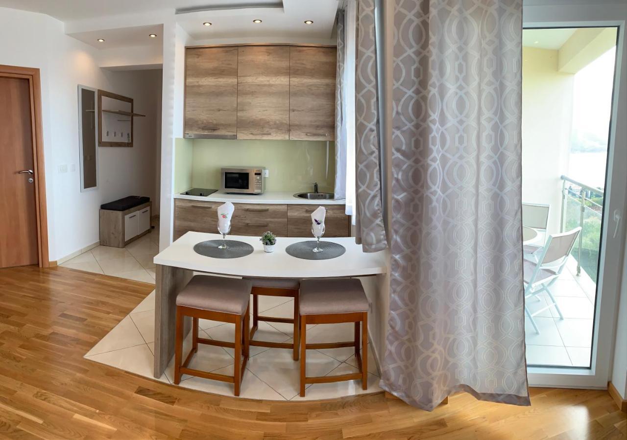 Ive Lole Ribara 38 Apartamento Bečići Exterior foto